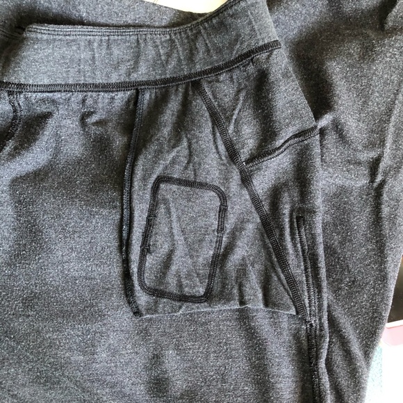 Lululemon Gray Ankle Pleats Jogger Sz l2 Athleisure - Picture 10 of 11